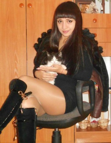 Стройная и ухоженная брюнеточка, познакомлюсь с молодым человеком в е Стройная и ухоженная брюнеточка, познакомлюсь с молодым человеком в е