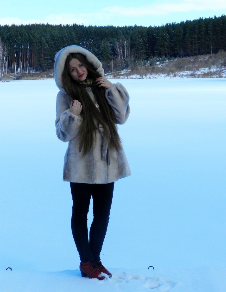 Девушка ищет парня для интима без обязательств, Девушка ищет парня для интима без обязательств,