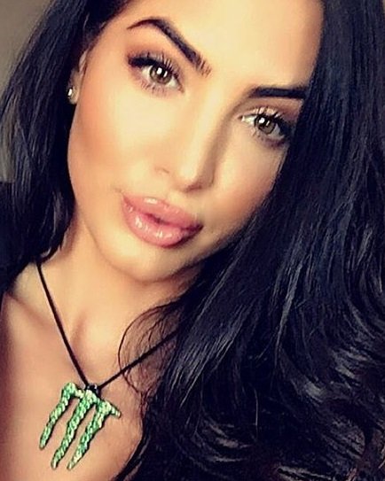 Девушка, ищу девушку в е Девушка, ищу девушку в е